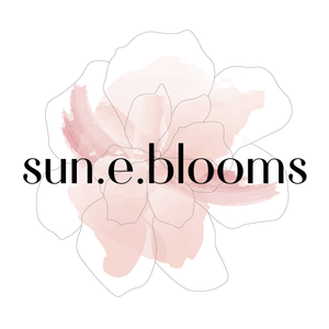 sun.e.blooms